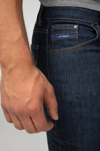 AESPAREL Jeans Detailbild 5-Pocket in der Waschung dark